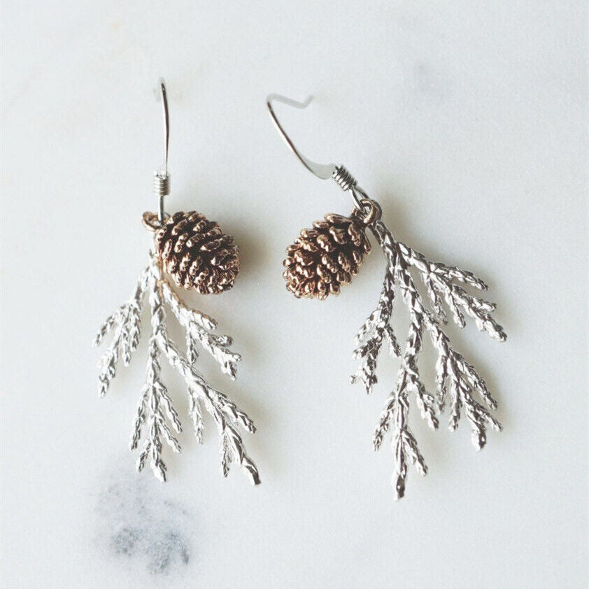 Boucle d'oreille rétro créative en forme de feuille de branche