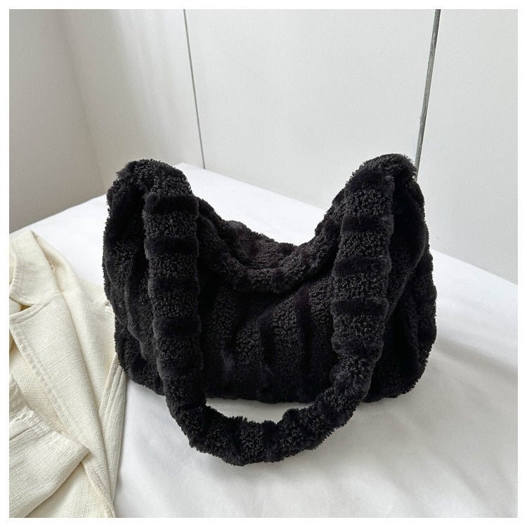 Sac en peluche rayé de grande capacité, nouvelle mode d'hiver, fourre-tout Portable, sacs à bandoulière Shopping, sacs à main en fourrure pour femmes