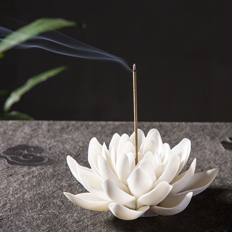 Brûleur d'encens en porcelaine blanche brûleur d'encens lotus