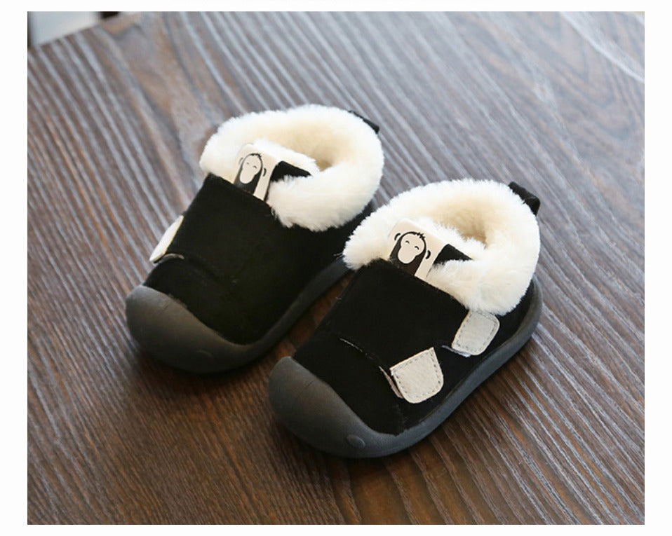 Zapatos para niños pequeños 