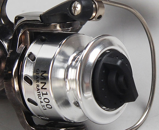 Carrete de pesca mini 100 totalmente metálico.