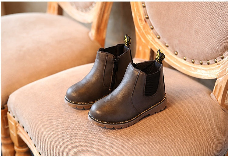 Chaussures pour enfants d'automne et d'hiver bottes courtes bottes en cuir pour garçons filles Europe et États-Unis grandes bottes pour enfants bottes simples 