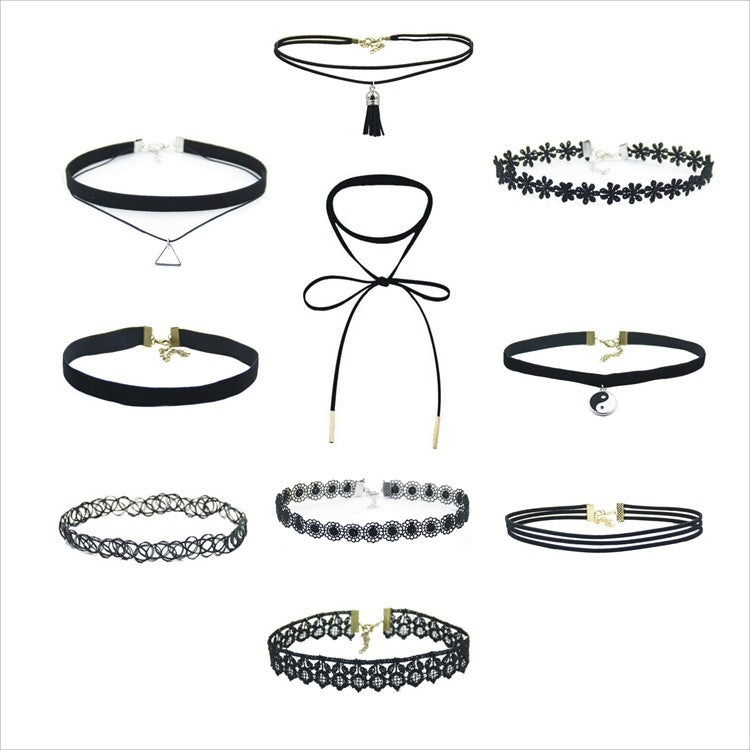 Traje combinado de collar de encaje de corazón de melocotón creativo con adorno gótico