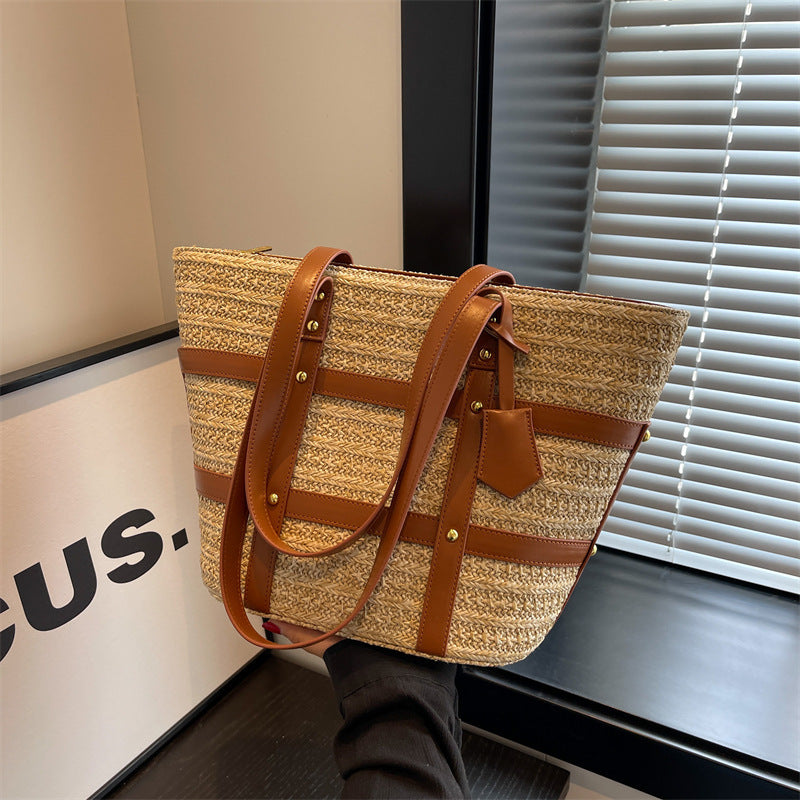 Sac tissé à bandoulière tendance de grande capacité pour femmes