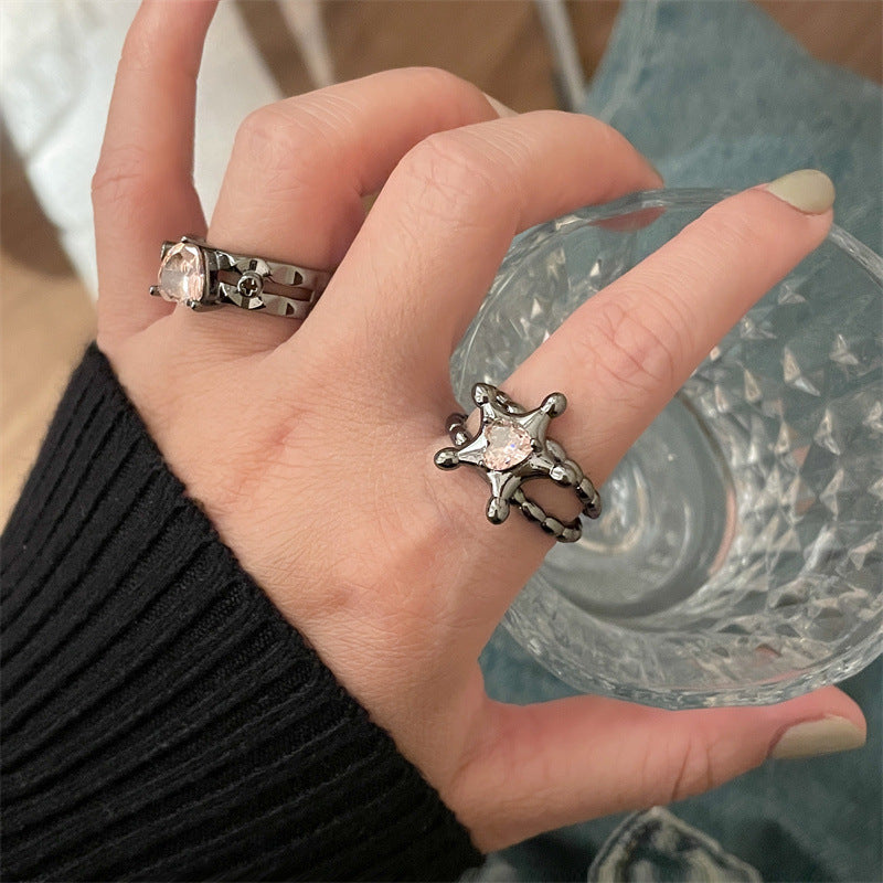 Anillo de cristales de colores irregulares Diseño de nicho femenino