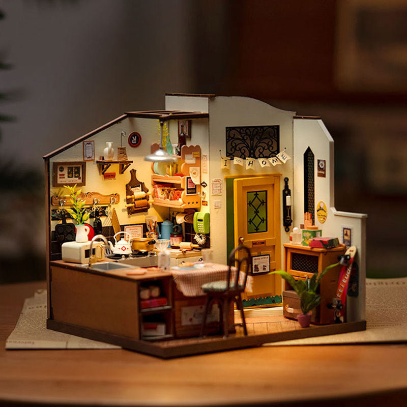 Rolife Happy Kitchen Dollhouse Miniature House DIY Puzzle en bois avec lumière LED