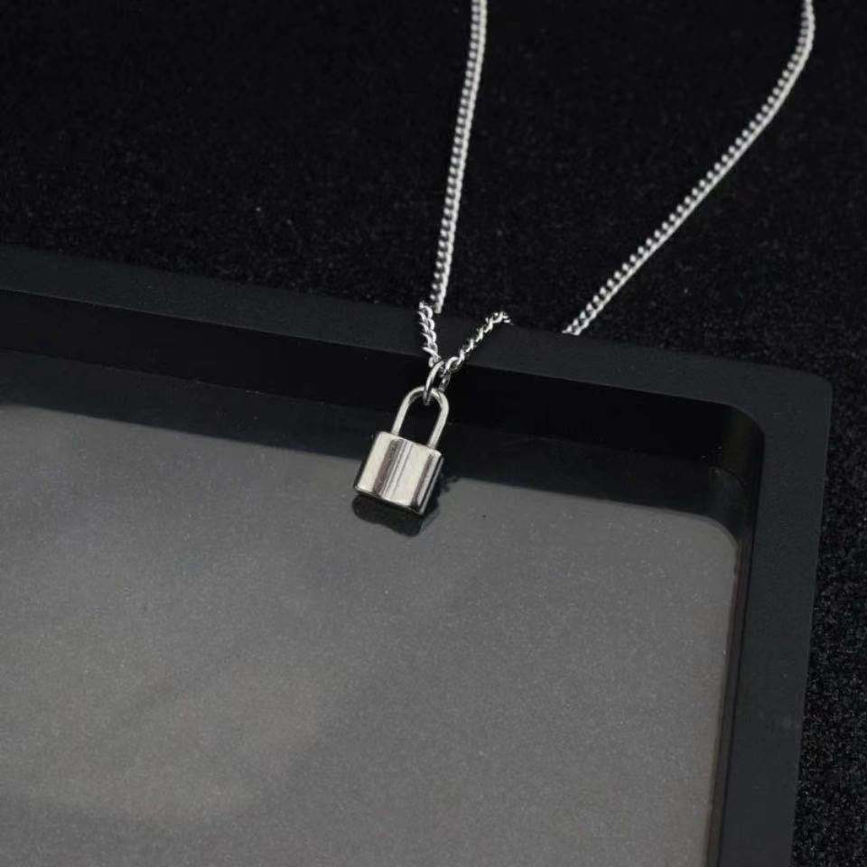 European And American Xi Pendant Necklace Fashion Ins Style