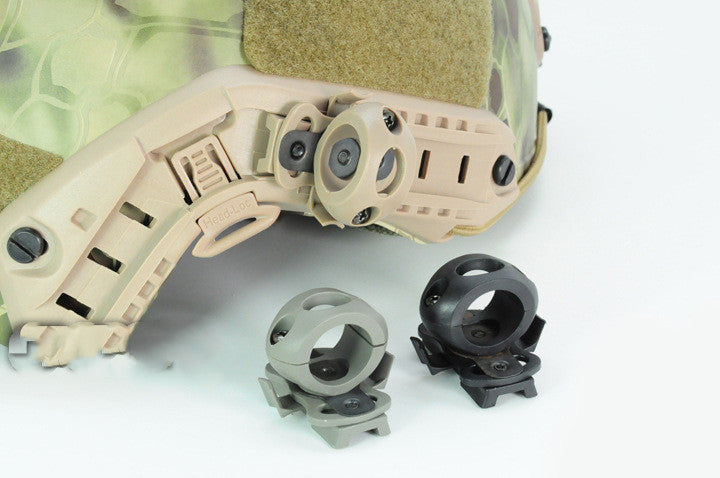 Toma para linterna de casco