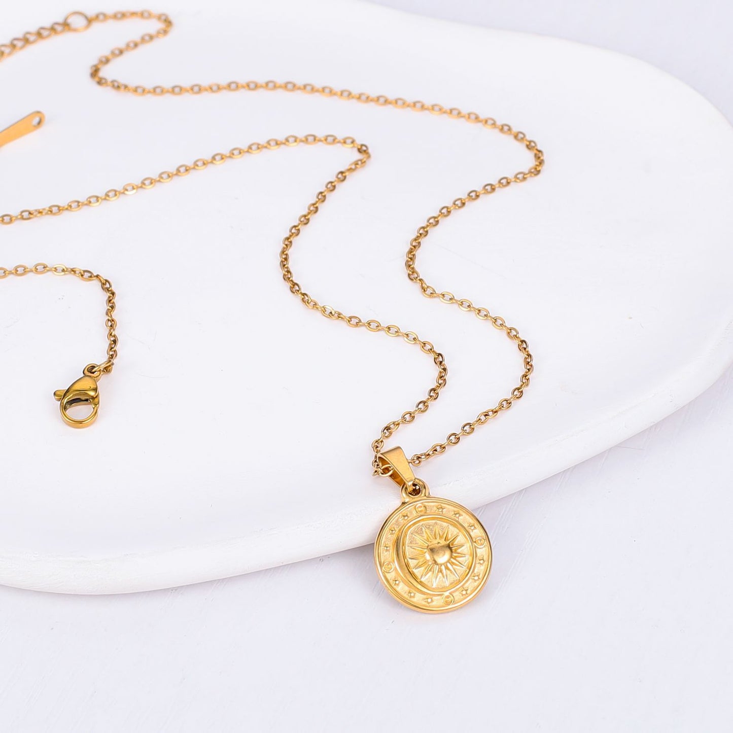 Collier pendentif boussole XINGX soleil lune en acier titane
