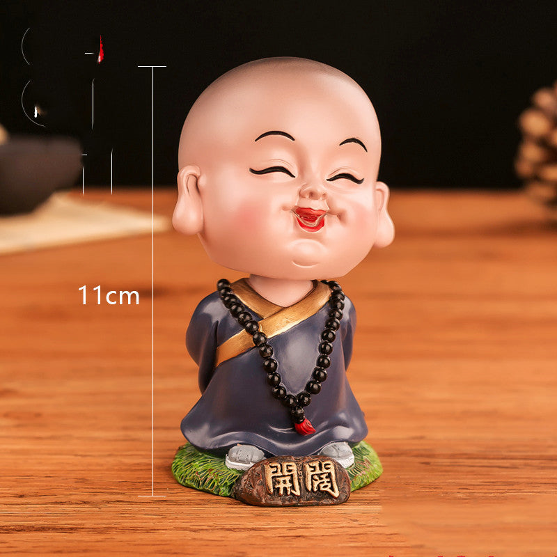 Car car decoration Zen Miao shook her head