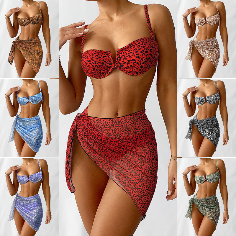 Robe de plage bikini fleurie trois pièces