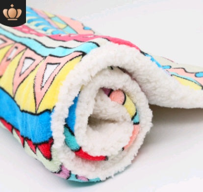 Tapis pour animaux de compagnie de chien de couvertures de chat mignon