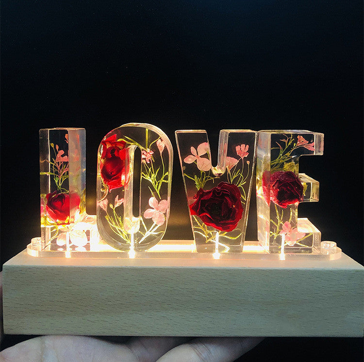 Lámpara de mesa con letras de amor, luz nocturna creativa con flores secas