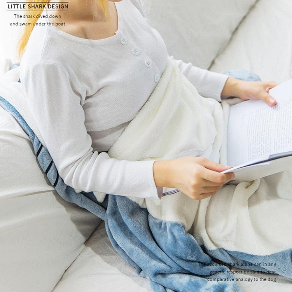 Couverture de requin pour adultes, couverture de requin à capuche, couverture de requin en flanelle super douce et confortable, sac de couchage pour costume de cosplay pour garçons et filles pour la nuit