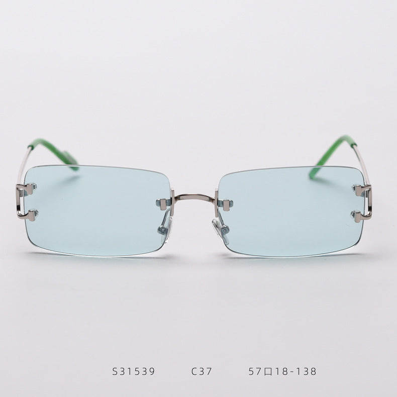 Lunettes de soleil sans monture à bords coupés