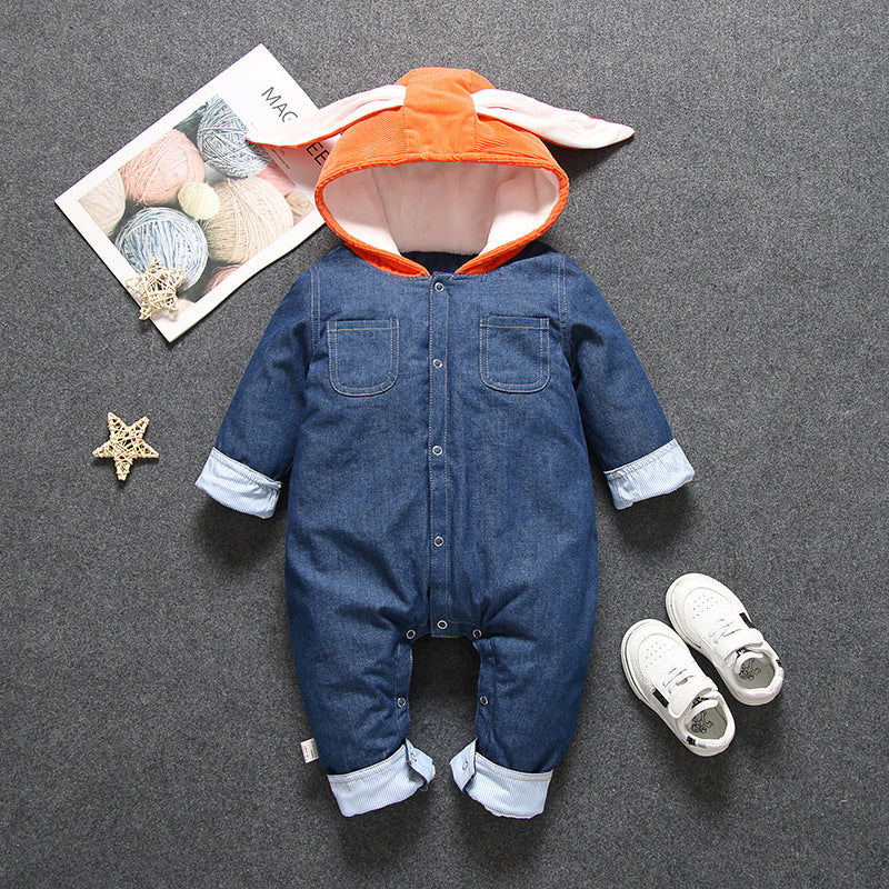 Épaissir les vêtements de bébé en automne et en hiver