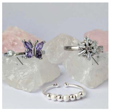 Anillo giratorio de mariposa de circón para mujer