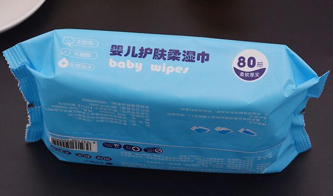 Toallitas gruesas para bebés, súper suaves y no irritantes.