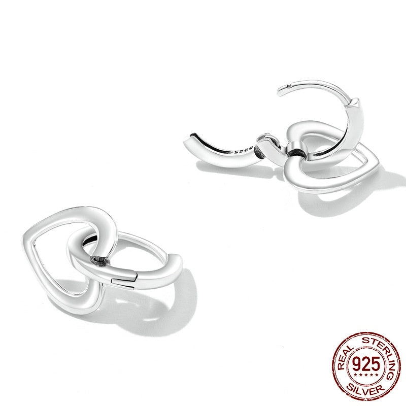 Boucles d'oreilles en forme de coeur en argent S925 à col blanc