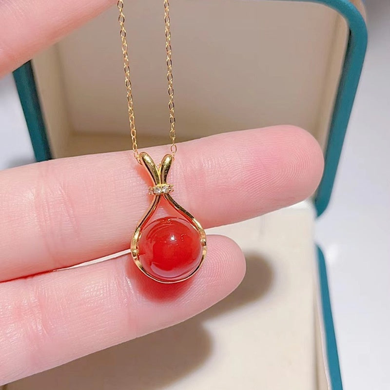 Cadena de clavícula femenina con colgante minoritario de lujo ligero