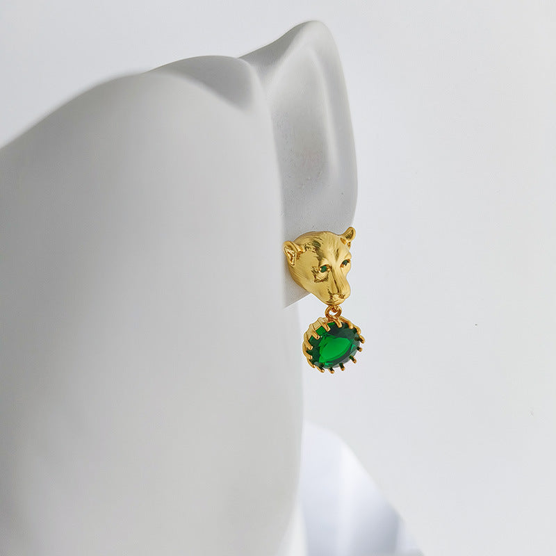 Boucles d'oreilles tête de léopard en zircon vert