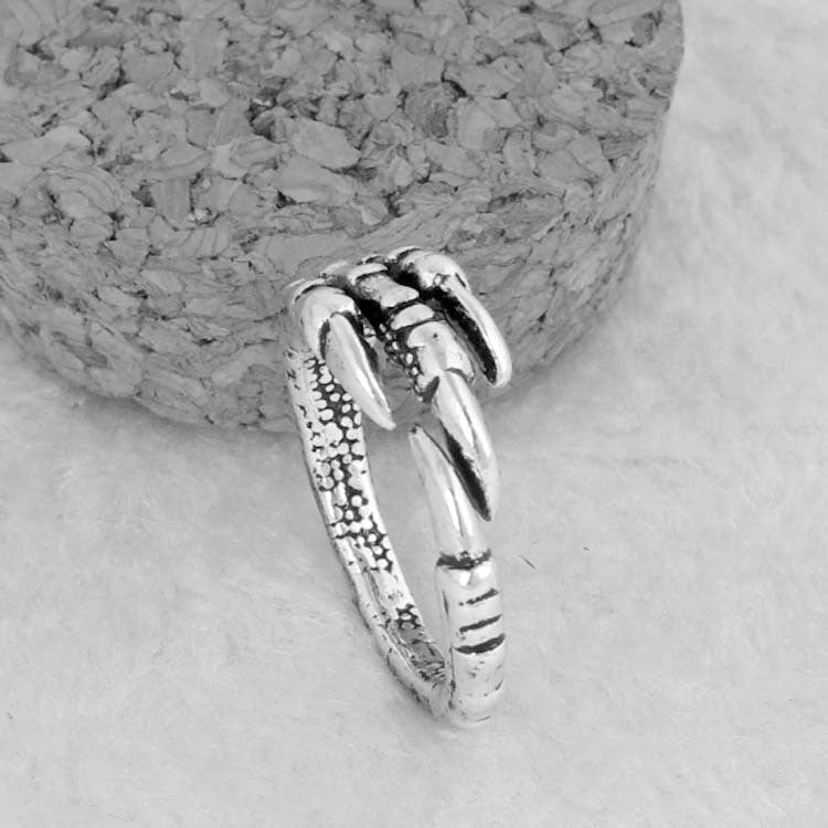 Anillo vintage con garra de dragón a la moda para hombre