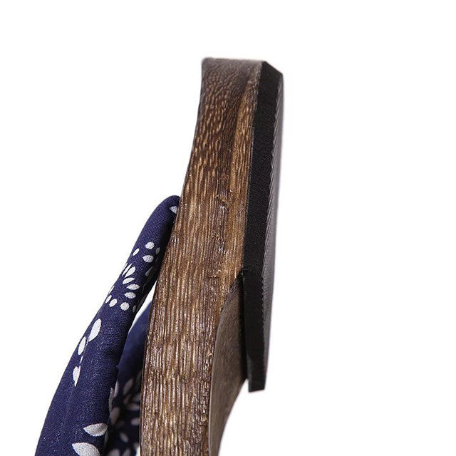 Sabots et pantoufles en bois pour hommes japonais faits à la main