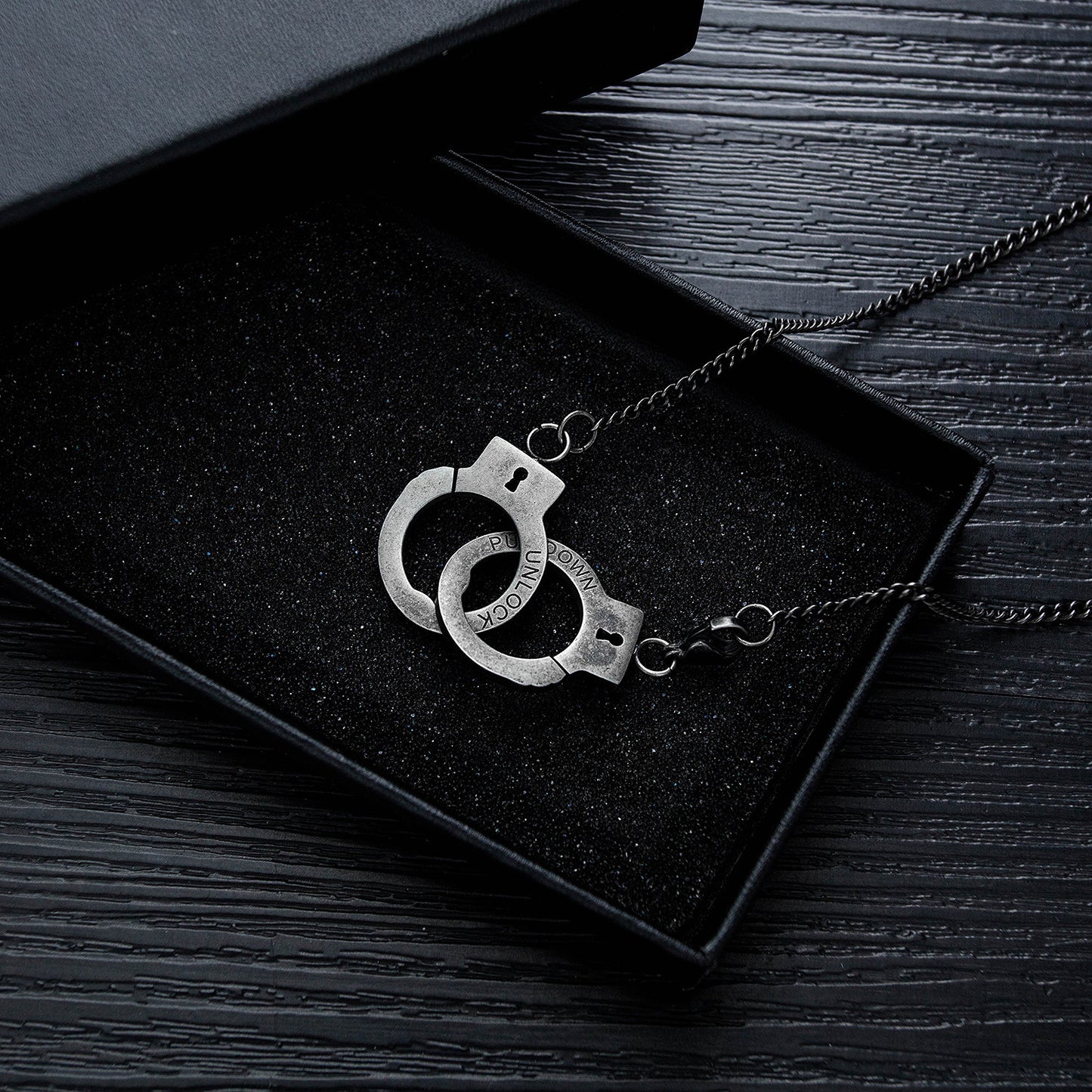 Menottes de Style créatif, collier en acier titane, accessoires pendentif Hip Hop en acier inoxydable pour hommes