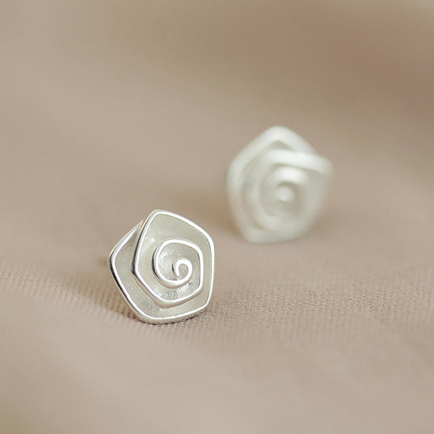 Boucles d'oreilles à tige en forme de fleur en spirale en argent sterling