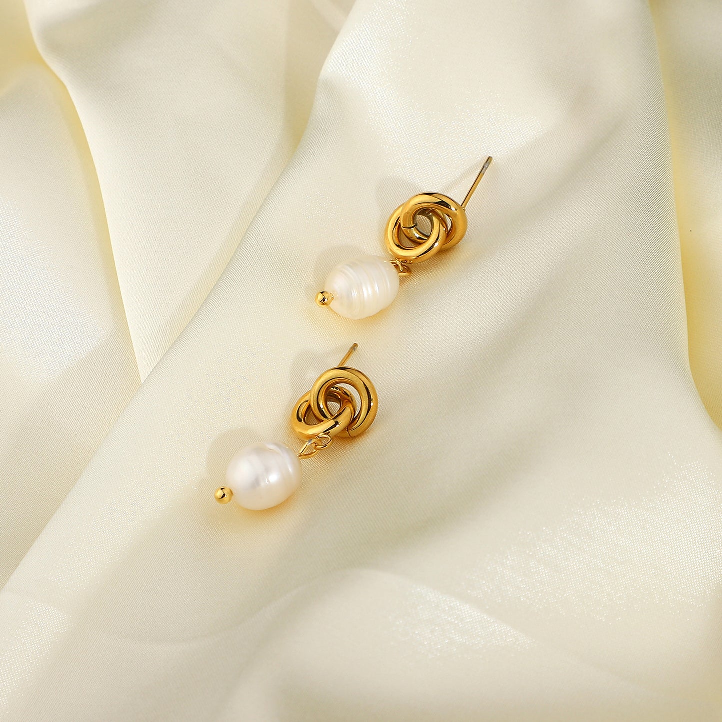 Boucles d'oreilles pendantes en acier inoxydable plaqué or pour femmes