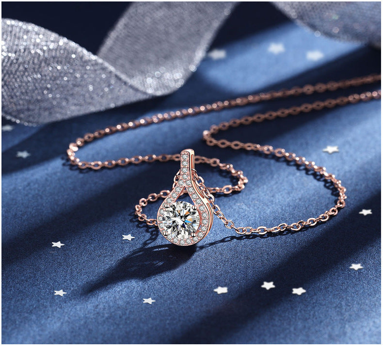 Collier pendentif goutte d'eau à Six griffes en argent Moissanite S925