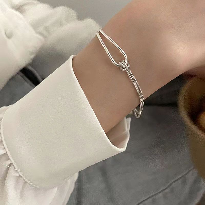 Simple High-grade Knotted Double-layer Half Bracelet For Women