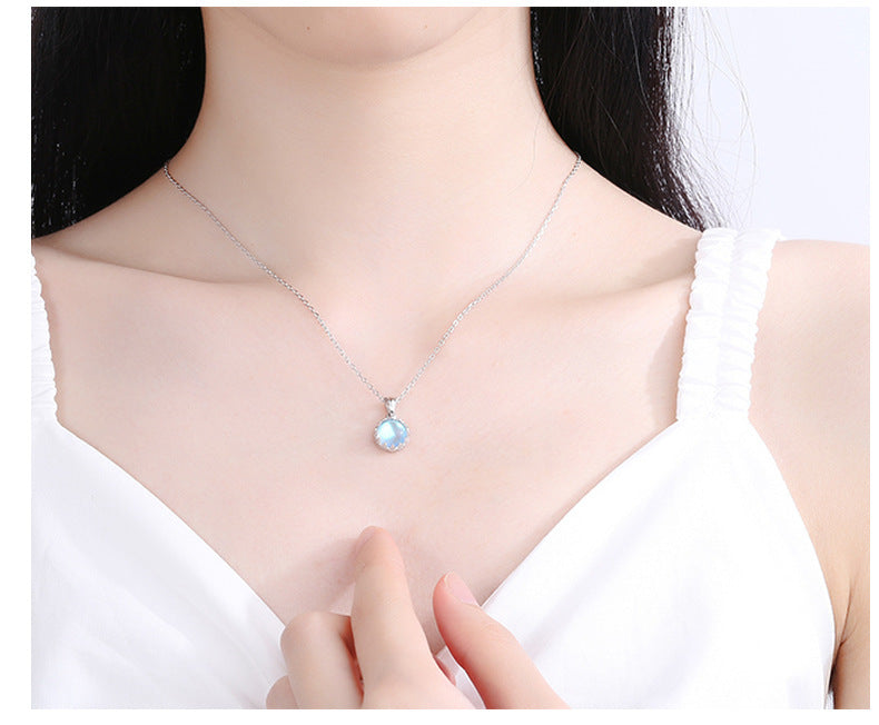 Crown Moonstone Necklace Female S925 Sterling Silver Clavicle Chain Niche Design Light Luxury Pendant