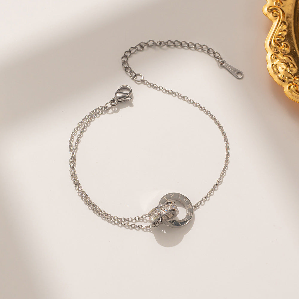 Bracelet à boucle à double anneau numérique romain