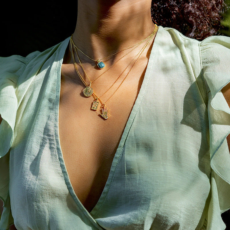 Collier plaqué or en acier titane, plaque carrée, Style lune Ins, tempérament rétro