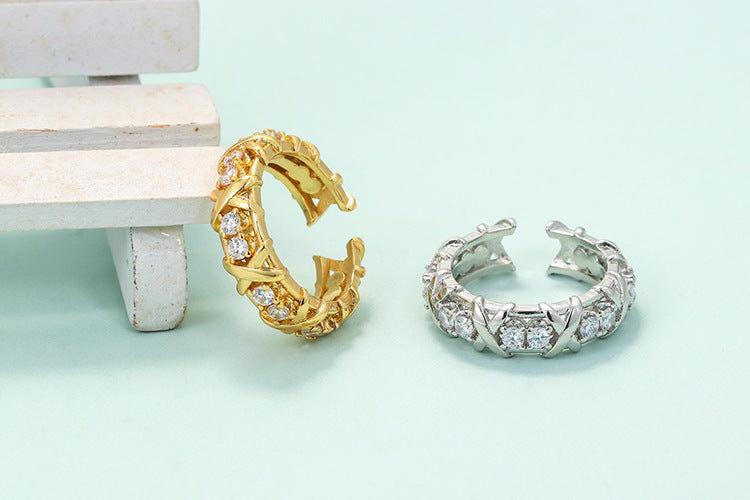 Personalized Hip Hop Fashion Simple Micro Setting Ring