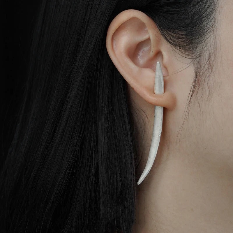 Boucles d'oreilles Sprout incurvées en argent pur 925, Texture mate