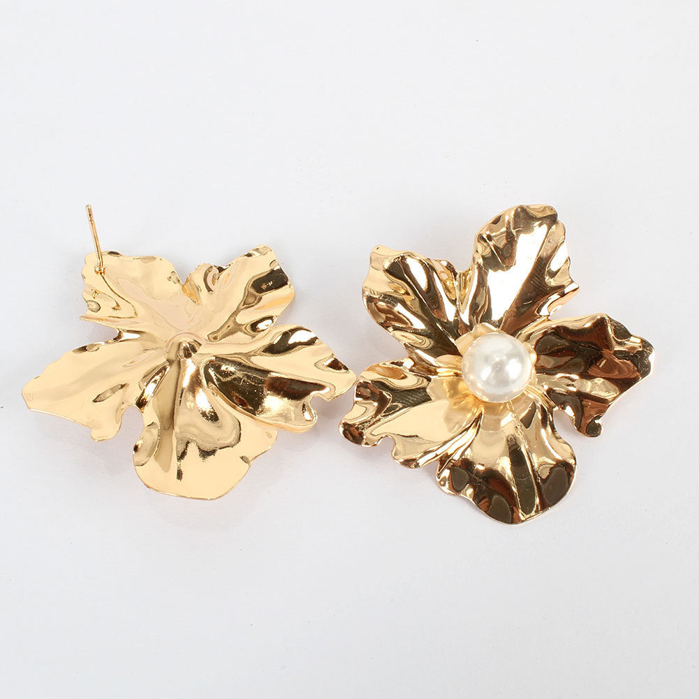Boucles d'oreilles à tige à fleurs simples et exagérées
