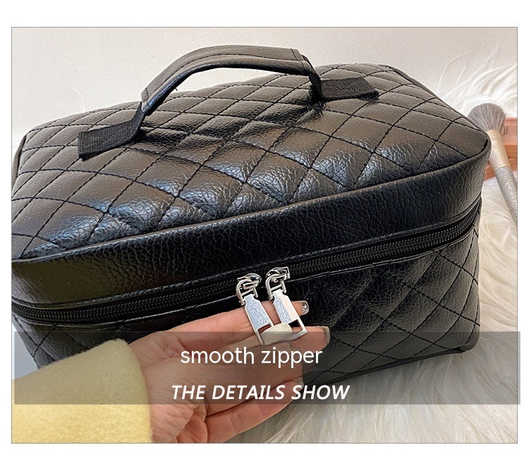 Sac cosmétique portatif de losange de grande capacité d'unité centrale