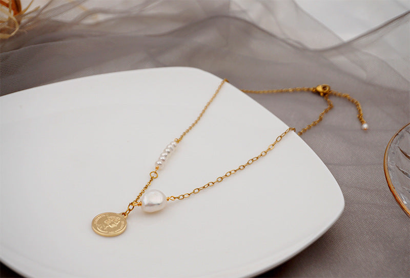 Cadena de clavícula con perlas de personalidad para mujer