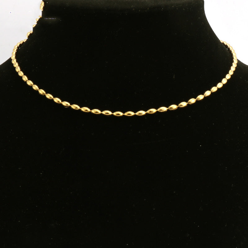 Collier chaîne de perles ovales plaquées acier inoxydable 18 carats