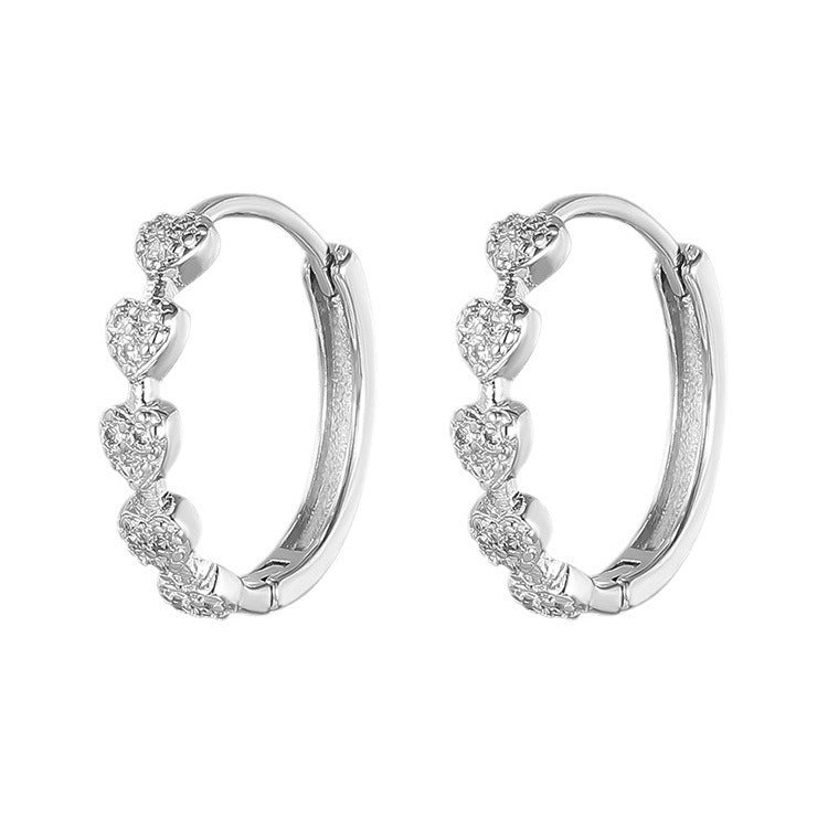 Boucles d'oreilles exquises en forme de cœur d'amour pour femmes
