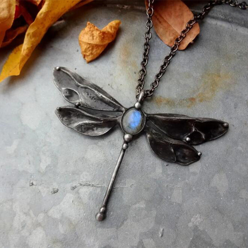 Pendentif libellule créatif Vintage en alliage, pierre de lune personnalisée