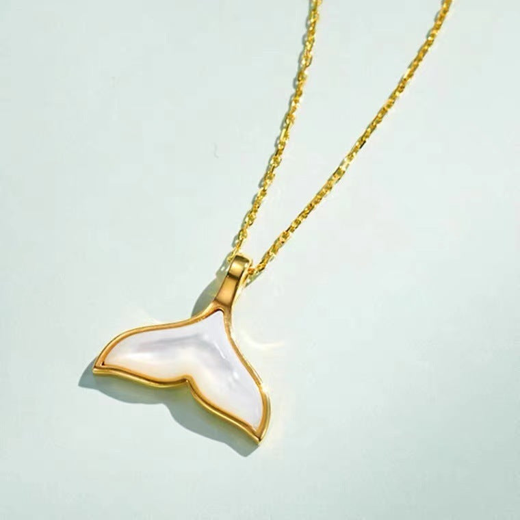 Lámpara colgante de cola de pez de concha blanca con incrustaciones de lujo y nicho