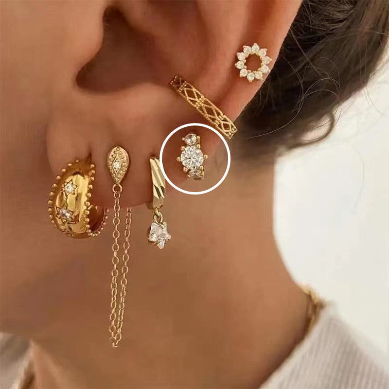 Boucles d'oreilles classiques à trois zircons, petite boucle d'oreille plaquée en or véritable