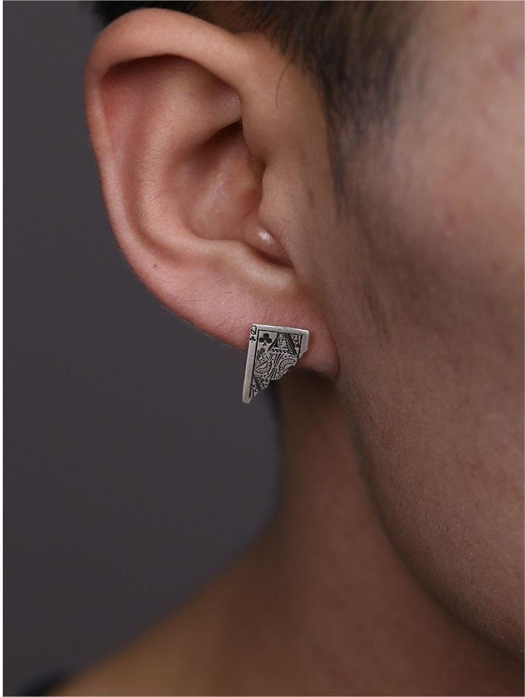Boucles d'oreilles à tige de poker en détresse, design simple et tendance pour un intérêt particulier