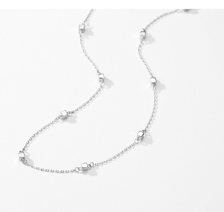 Collier Vintage en forme de Cube de sucre carré, chaîne de clavicule, Design d'intérêt particulier, haut sens