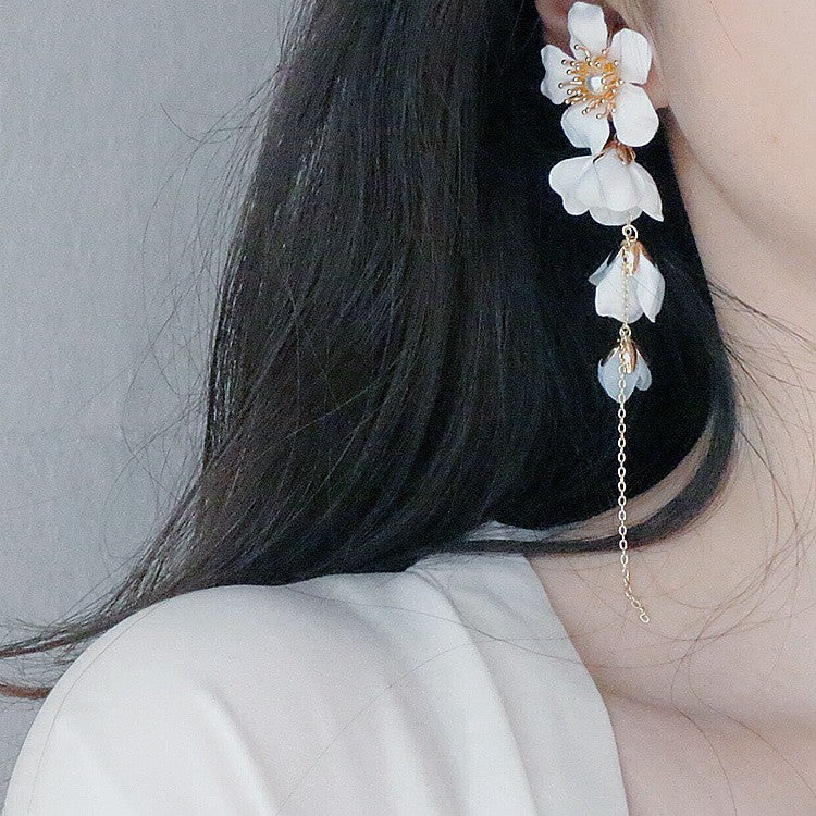 Boucles d'oreilles longues fleurs pour mariée