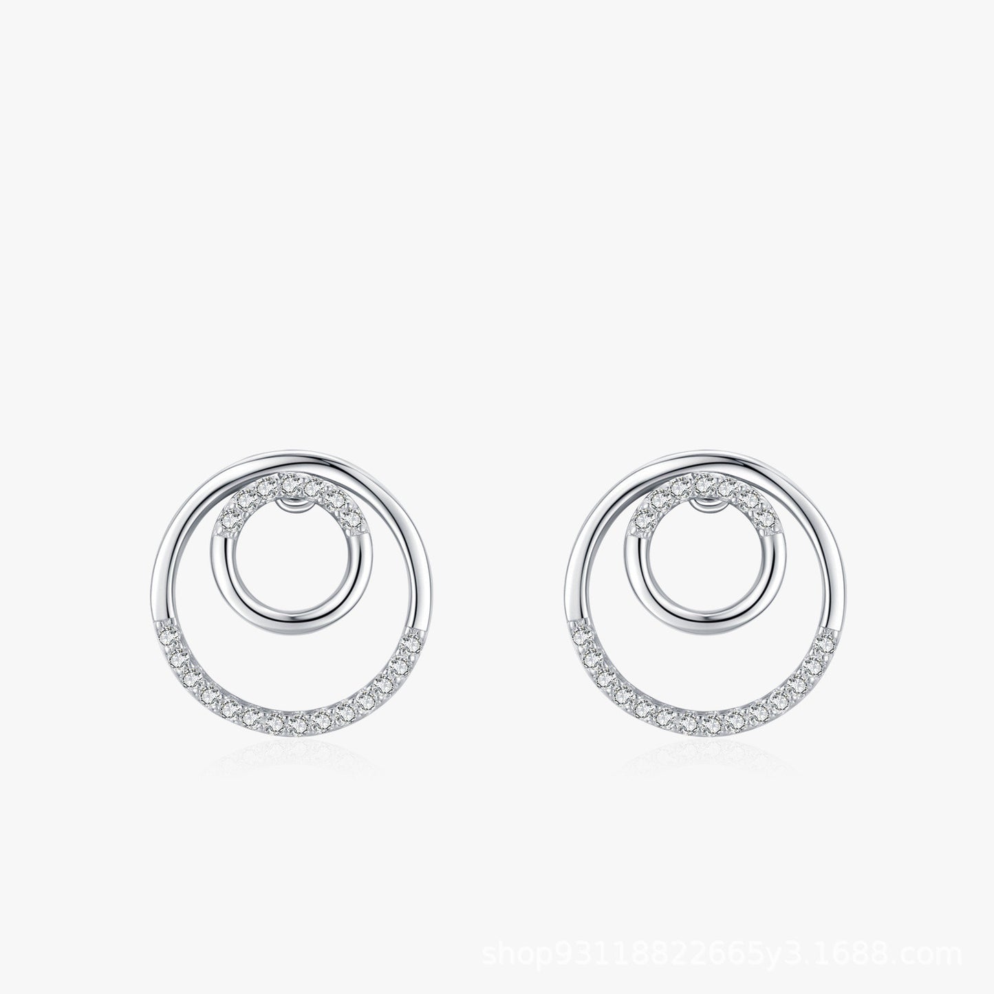 Boucles d'oreilles rondes élégantes en micro strass pour femmes