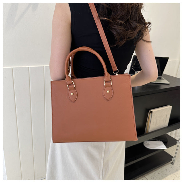 Accueil Mode Porte-documents simple pour femmes